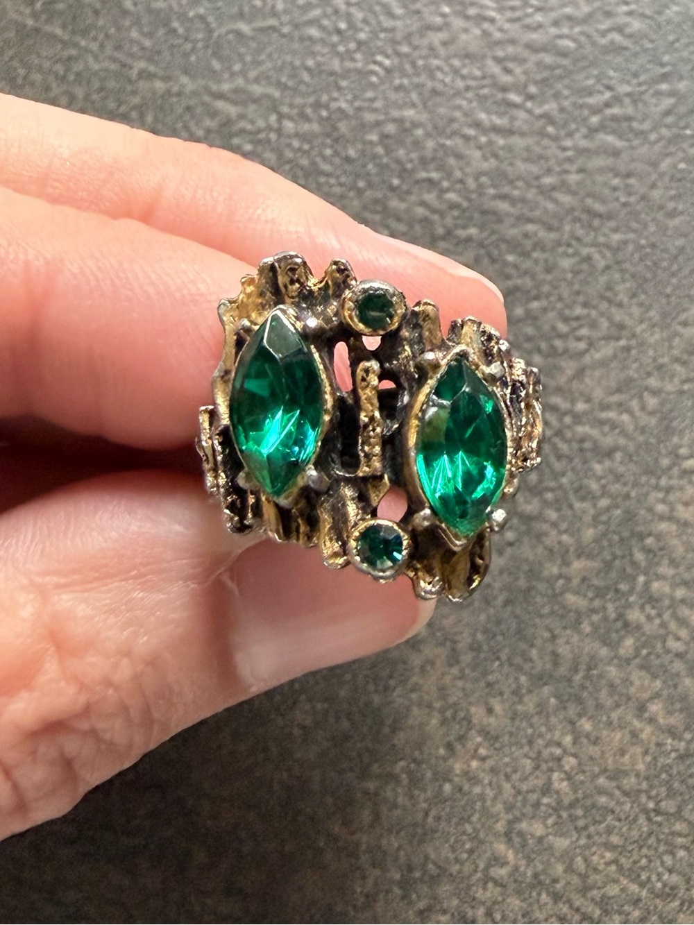 Vintage Brutalist Emerald Green Marquise Stone Cocktail Ring Mid Century